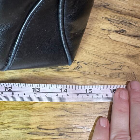 Chanel Vintage Black Chevron Lambskin Medallion Duffel Tote Bag Authentic CoA - Picture 13 of 16